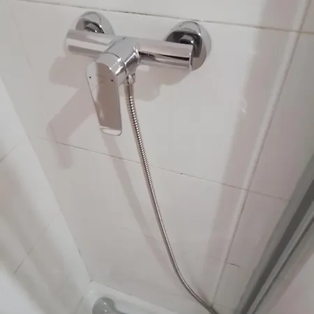 בית אירוח Y&to גראו דה קסטיון
