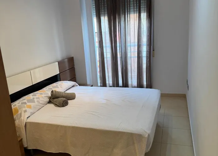 Проживание в семье Y&to Эл Грао