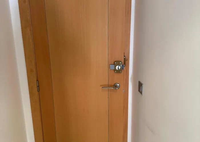 Проживание в семье Y&to *