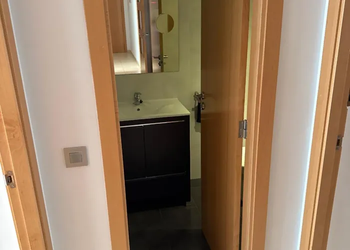 Y&to Проживание в семье *