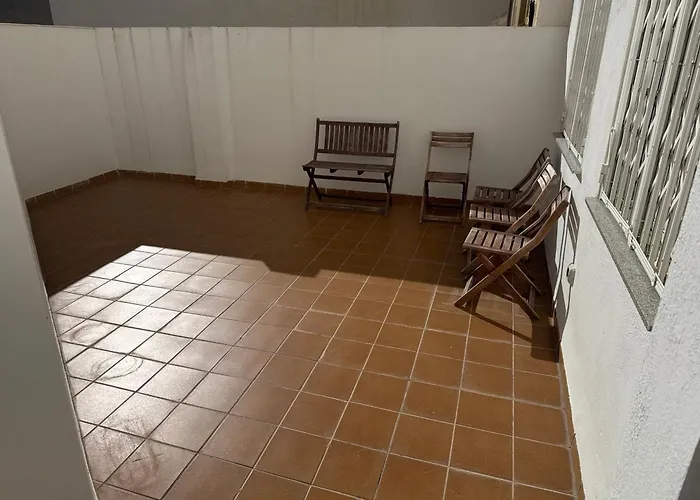 Y&to Проживание в семье Эл Грао