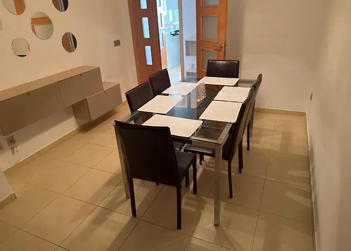 Y&to Проживание в семье