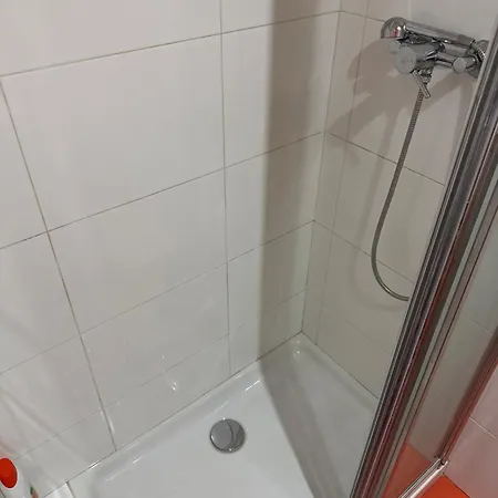 Quarto em Acomodações Particulares Y&to